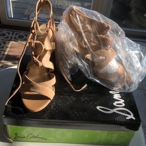 Sam Edelman camel suede lace up sandals size 7.5